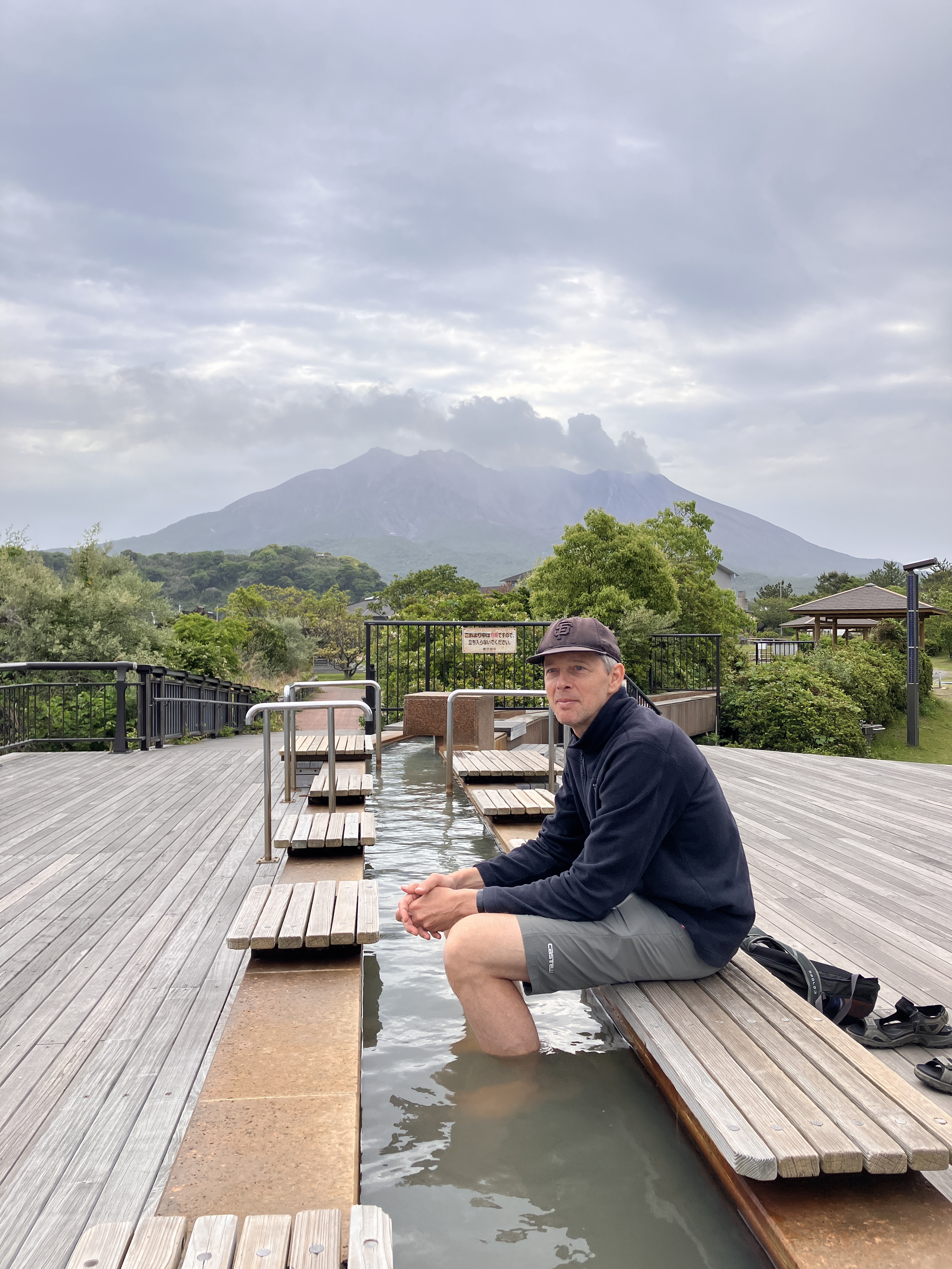 The blessings of volcanic activity: hot springs and public