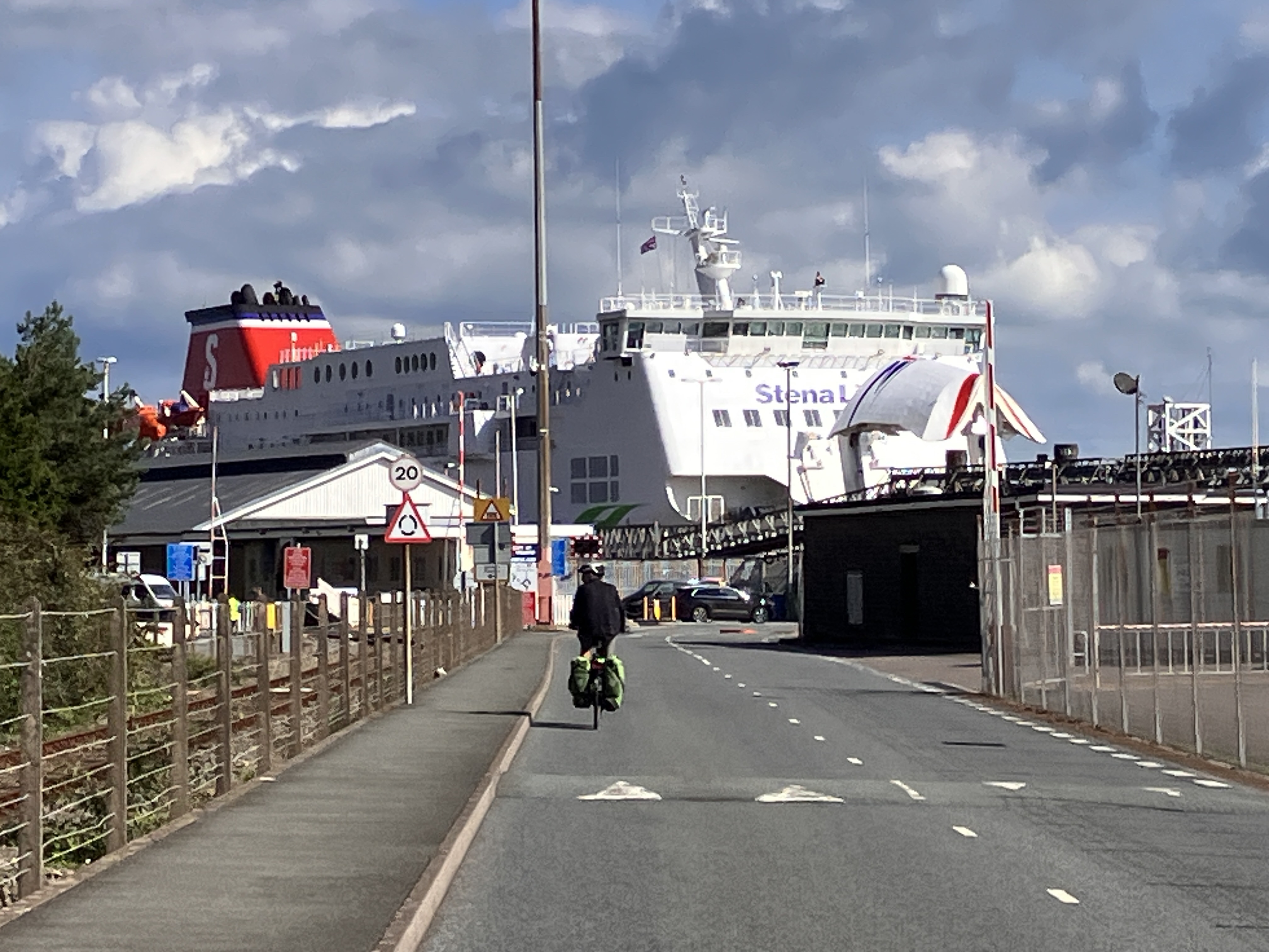 趣味・スポーツ・実用 Night Ferry A Tribute to Britain's Only Wales to Brittany by bike. With a Stena Lines ferry boost. – Less